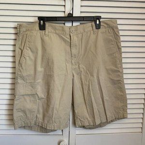 Columbia Mens Shorts Size 38w Beige Casual 10"L Cargo